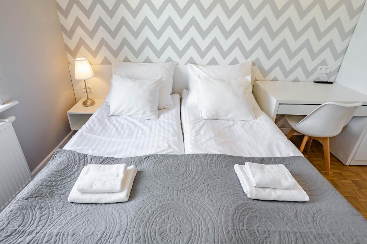 Apartamenty Velvet Poznań Extérieur photo
